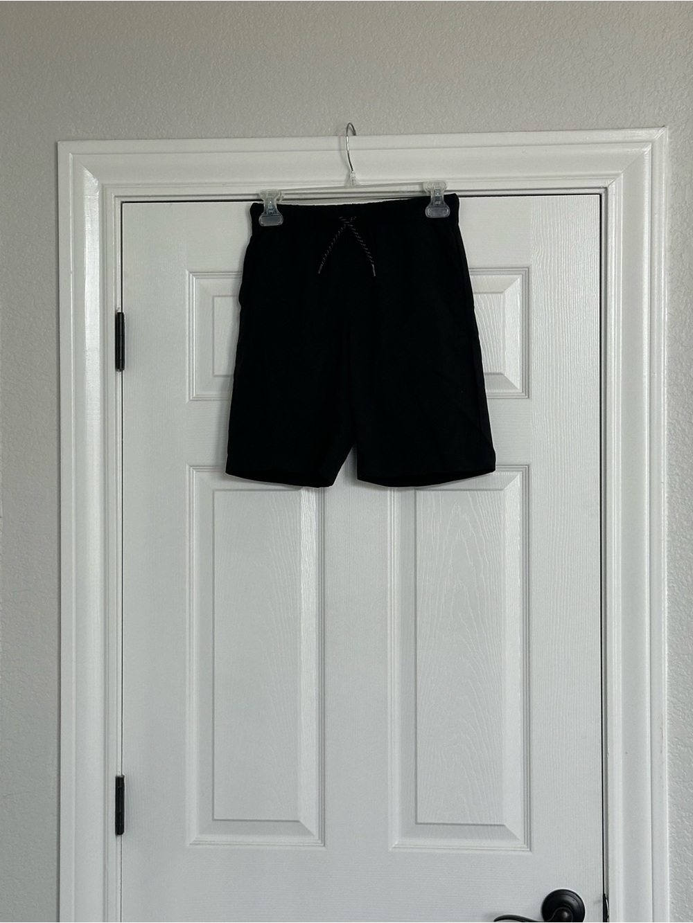 Old Navy Boys Black Athletic Drawstring Shorts Large